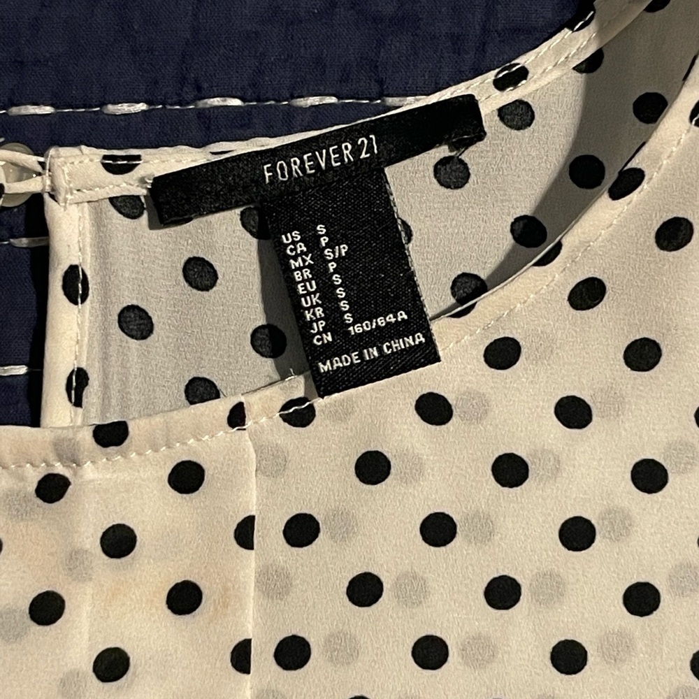 Forever 21 Polka-Dot Flutter Sleeve Shirt - Picture 4 of 10